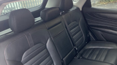 MG Hs 1.5 T-GDI Exclusive 5dr DCT Petrol Hatchback